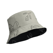  Reversible bucket hat